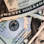 Межбанк: доллар падает, что помогает гривне