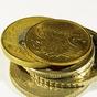 Еврокомиссия инициировала обсуждение отказа от монет 1 и 2 евроцента